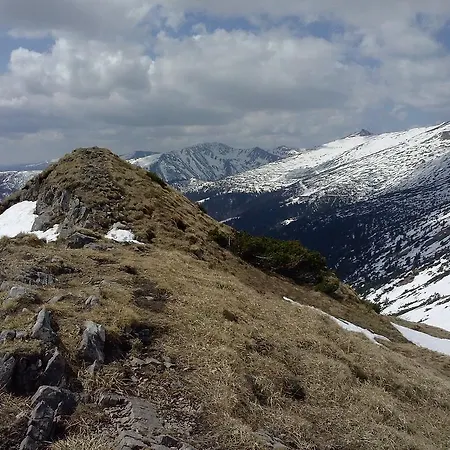 Chopok Juh Monika شقة