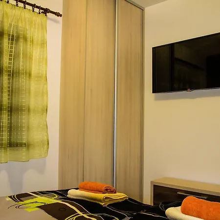 Apartman Chopok Juh Eva דירה